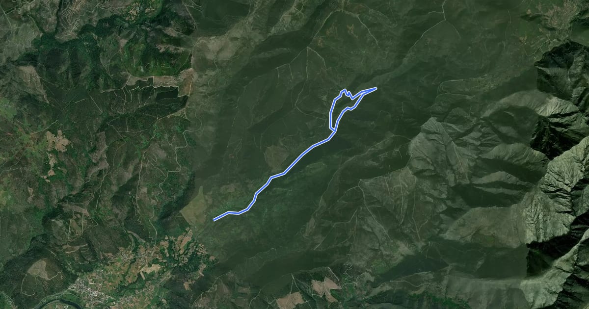 Маршрут Ruta do Val do Río Quiroga на спутниковом снимке