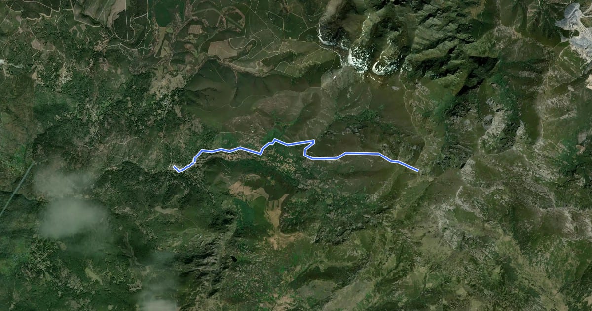 Маршрут Ruta Pena Trevinca polo Sestil Alto на спутниковом снимке
