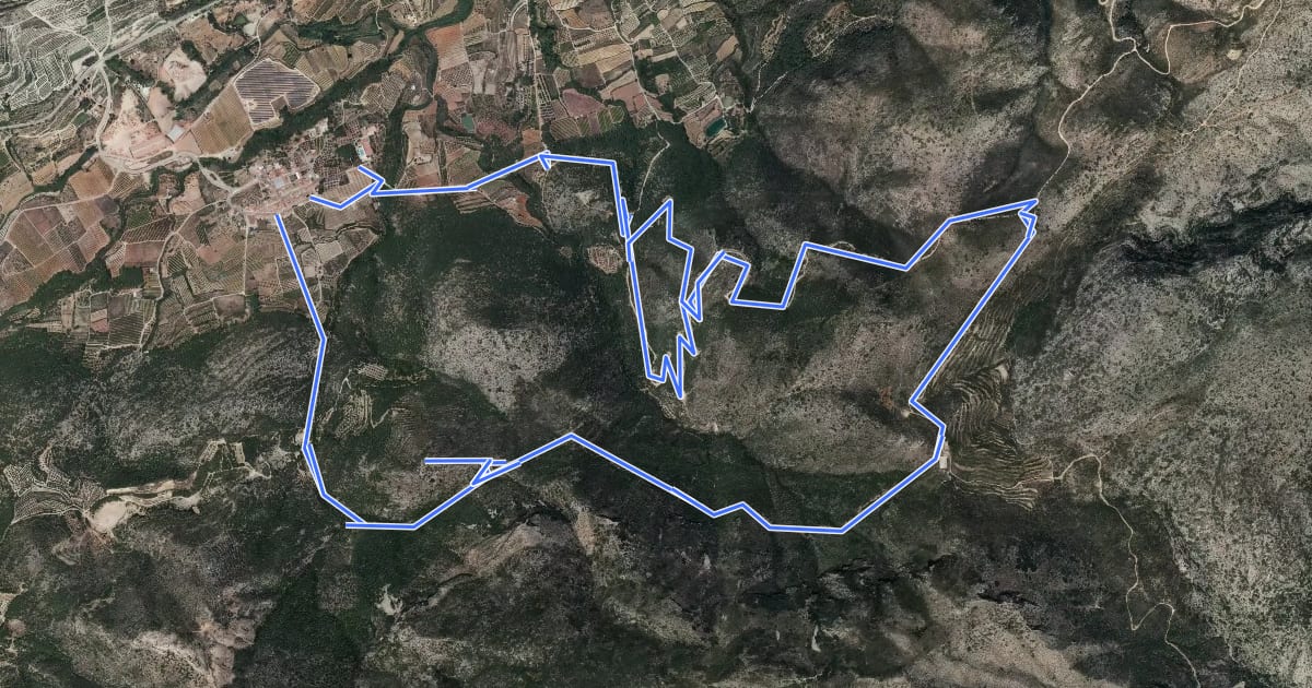 Маршрут Ruta per les Penyes Albes на спутниковом снимке