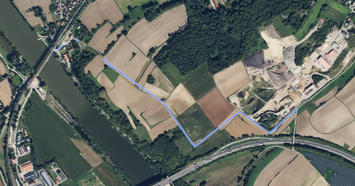 Маршрут S 17 Regensburg-Prüfening - Geologielehrpfad (Grünes Rechteck) на спутниковом снимке