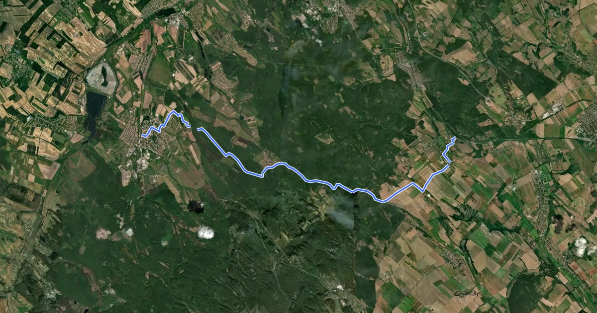 Маршрут S (Oroszlány – Várgesztes – Szár) на спутниковом снимке