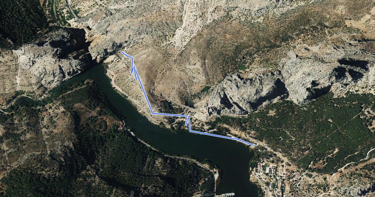 Маршрут Salida Caminito del Rey на спутниковом снимке