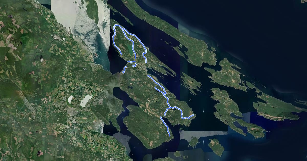 Маршрут Salt Spring Island Bicycle Routes на спутниковом снимке