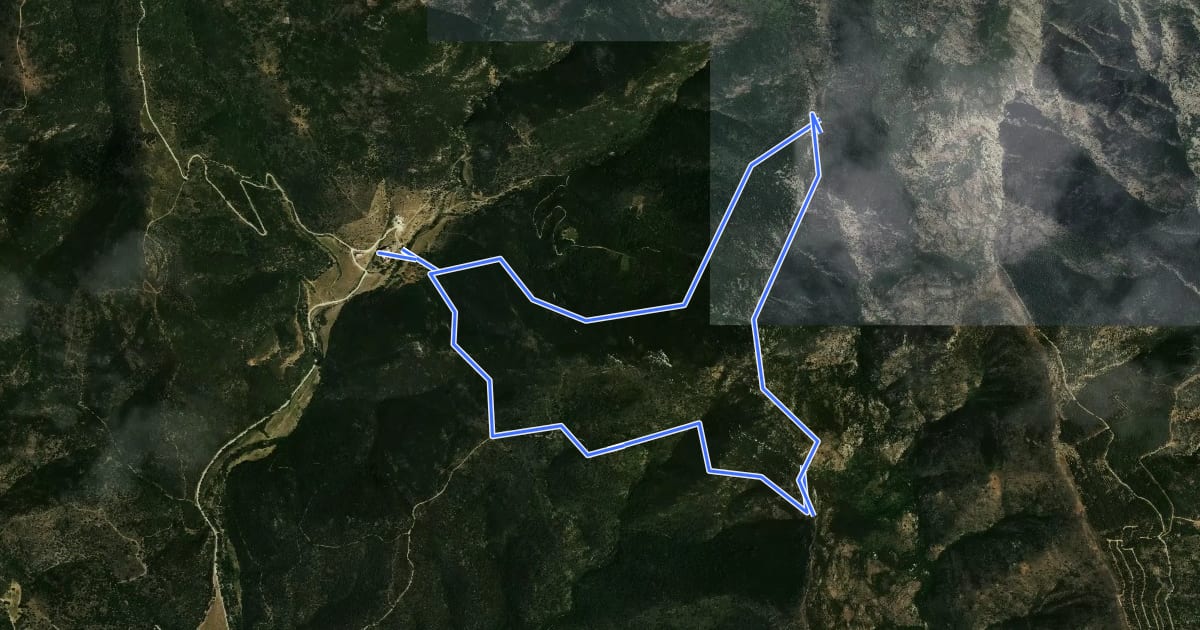 Маршрут Sant Quirze de Colera, per la cresta i les carenes на спутниковом снимке