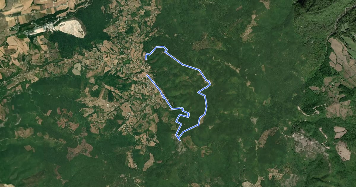 Маршрут Sassi Bianchi Trekking на спутниковом снимке