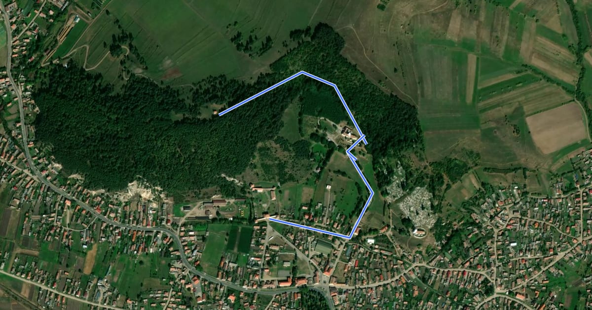 Маршрут sat Lăzarea (Castelul Lázár) - Mănăstirea Franciscană - Capela Sf. Anton на спутниковом снимке