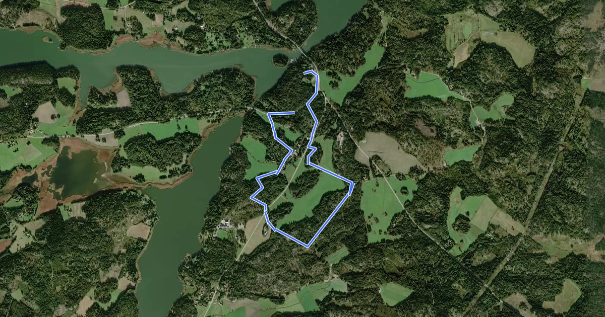 Маршрут Sattmarkin vaellusreitti 5,5 km на спутниковом снимке