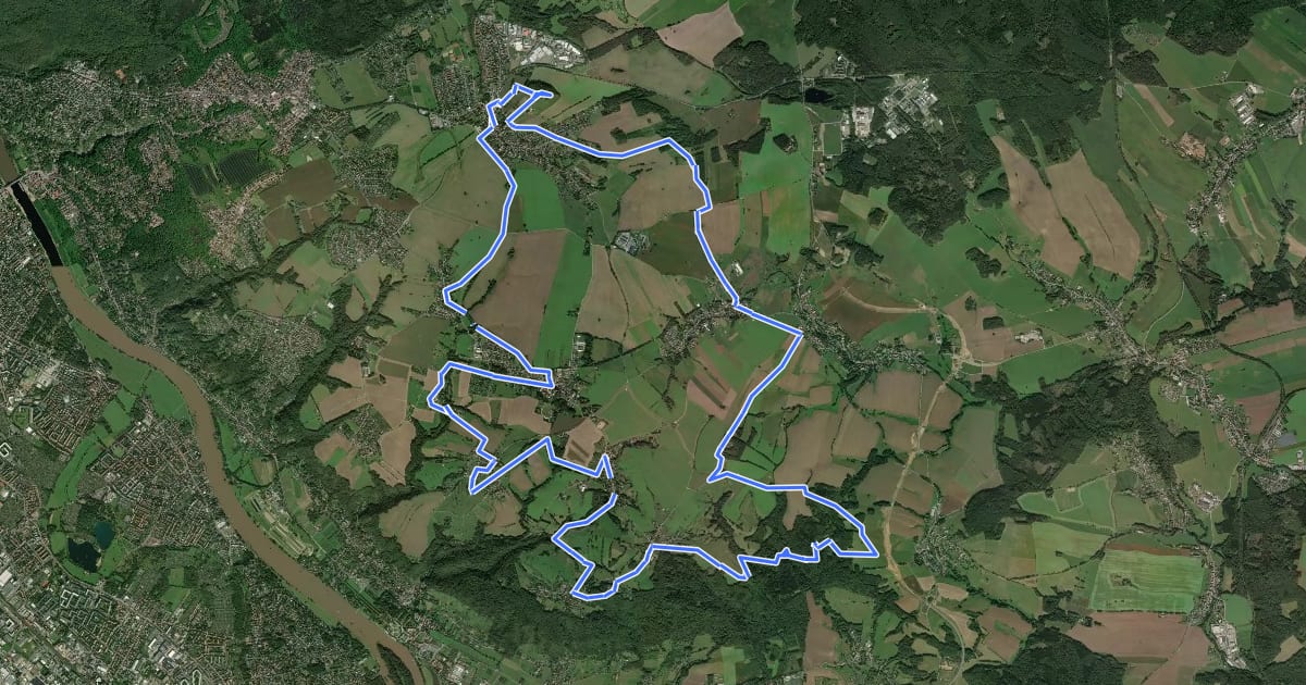 Маршрут Schönfeld-Weißiger Bergweg на спутниковом снимке