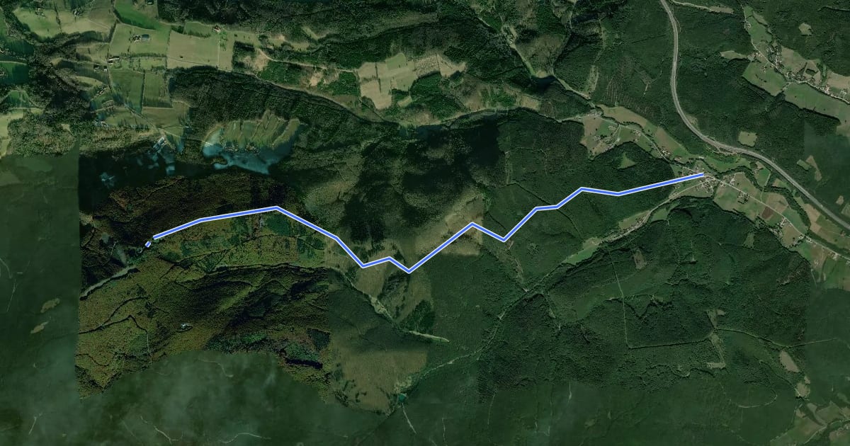 Маршрут Schöpflgitter - Schöpflhütte (Matraswarte) на спутниковом снимке