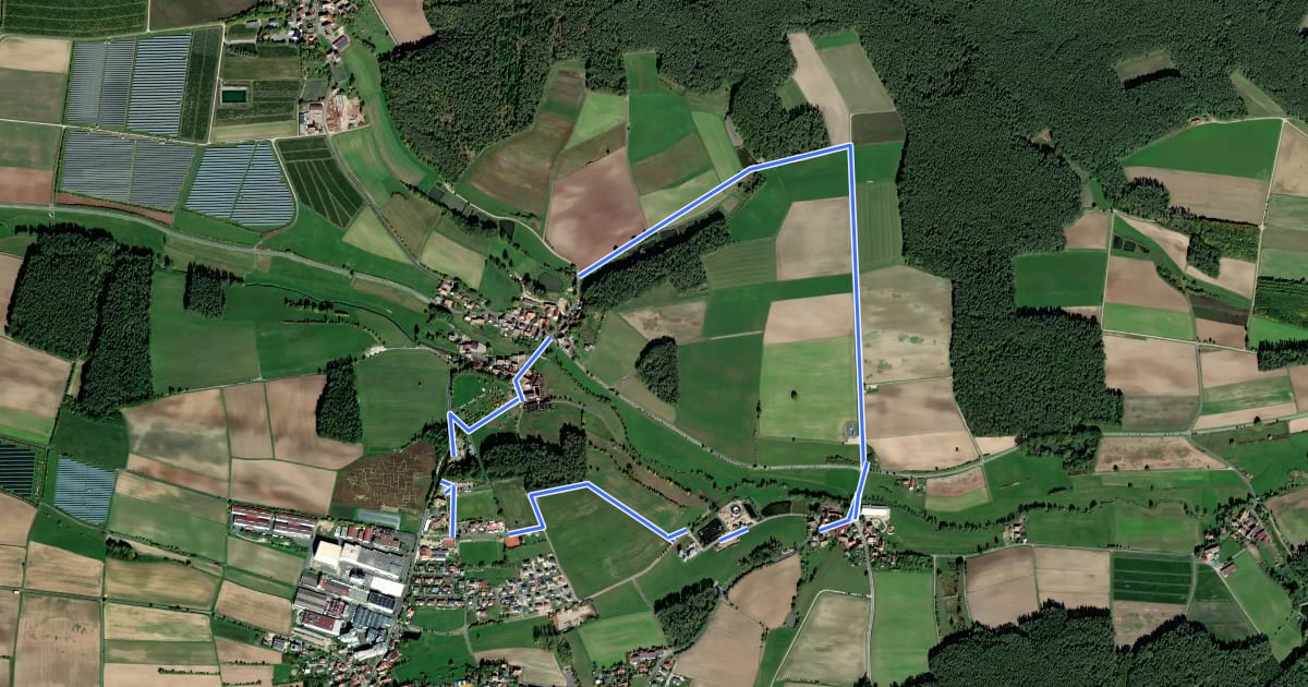 Маршрут Schaukelweg rot на спутниковом снимке