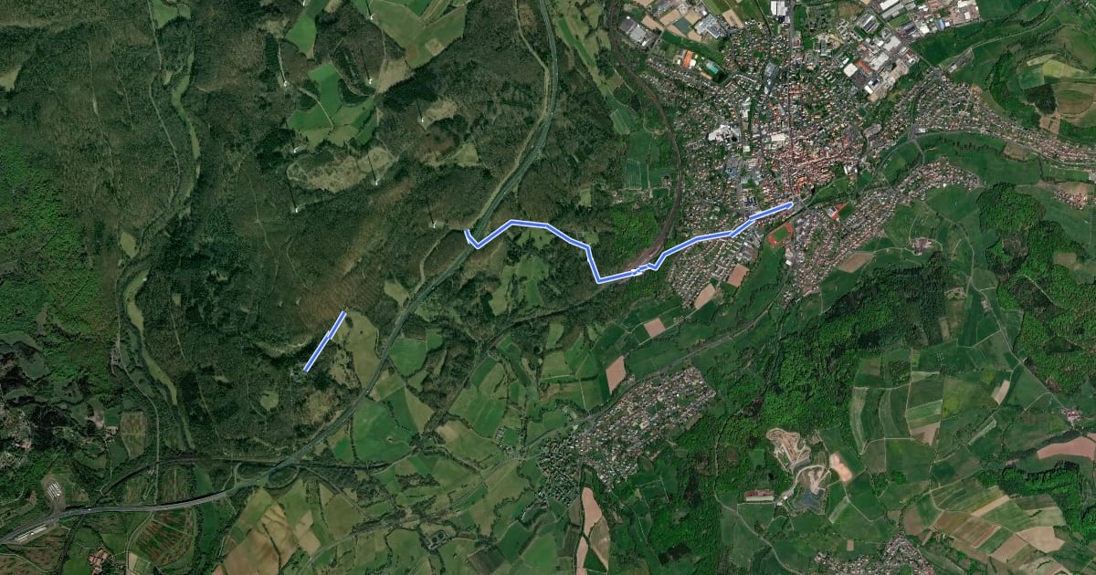 Маршрут Schlüchtern Wanderweg SLÜ1 на спутниковом снимке