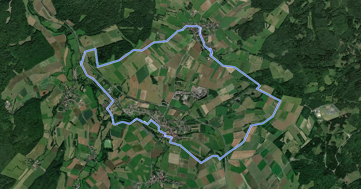 Маршрут SchwalmTALwanderweg Basalttour на спутниковом снимке