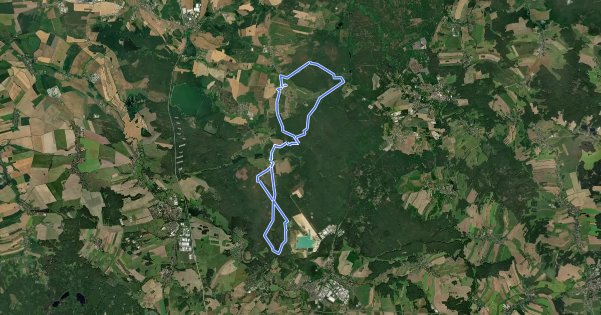 Маршрут Schwarze Distanzreitroute Tauscha на спутниковом снимке