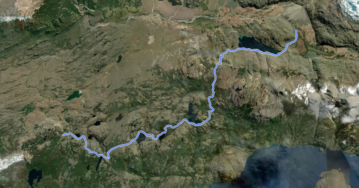 Маршрут Sendero 7 Lagunas на спутниковом снимке