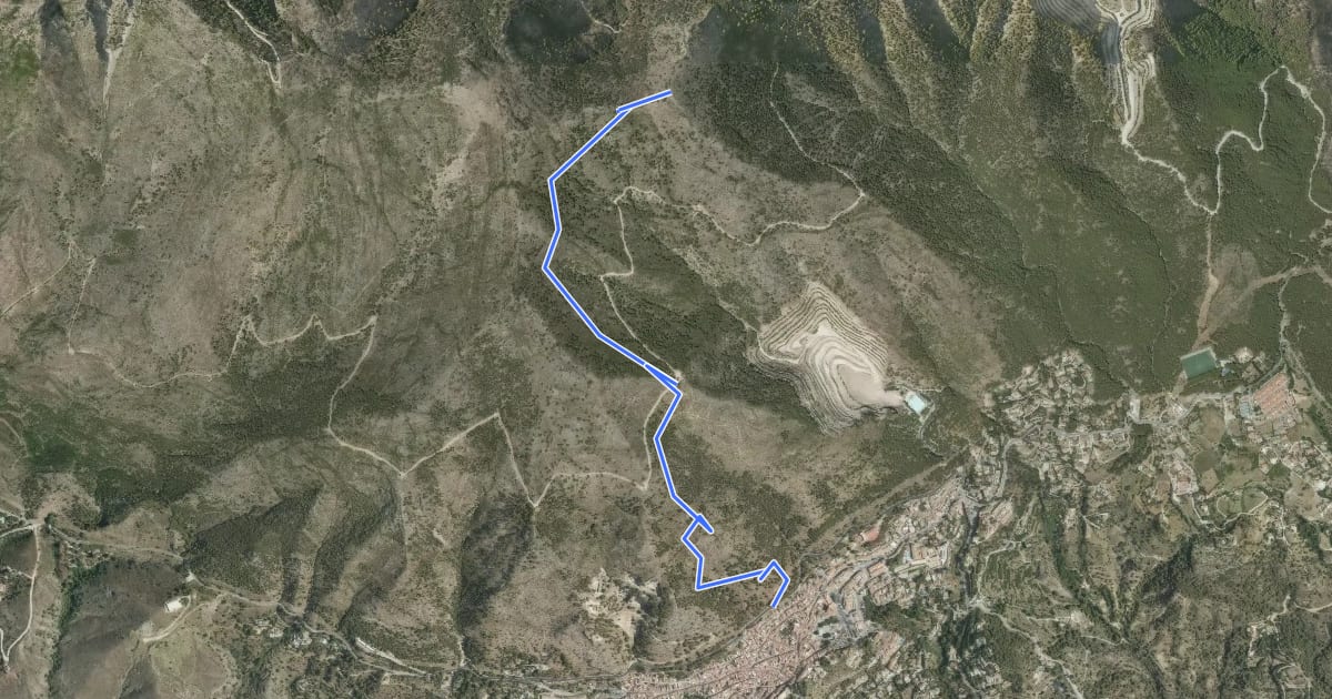 Маршрут Sendero Cerro Málaga на спутниковом снимке