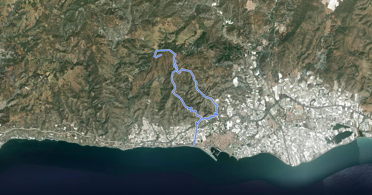 Маршрут Sendero de Bolaños al Calar на спутниковом снимке