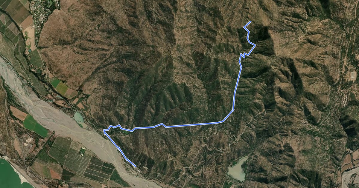 Маршрут Sendero de Chile: Tramo Hacienda Sauzal на спутниковом снимке