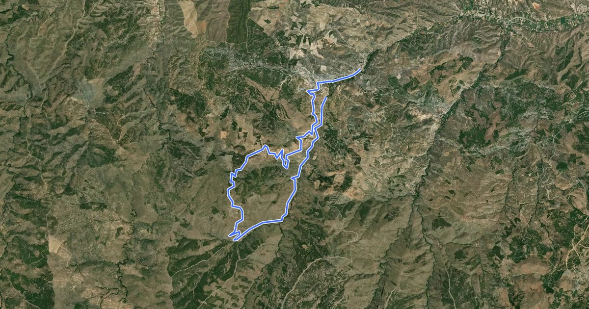 Маршрут Sendero del Sauco (Alcóntar-Carboneras) на спутниковом снимке