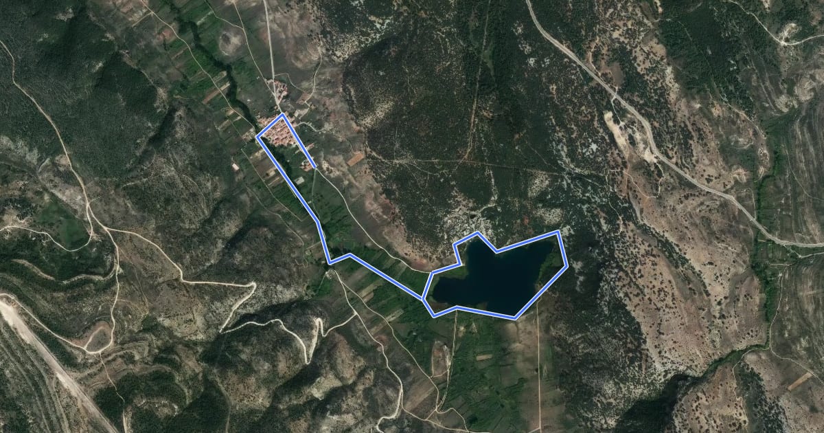 Маршрут Sendero interpretativo Laguna del Tobar на спутниковом снимке