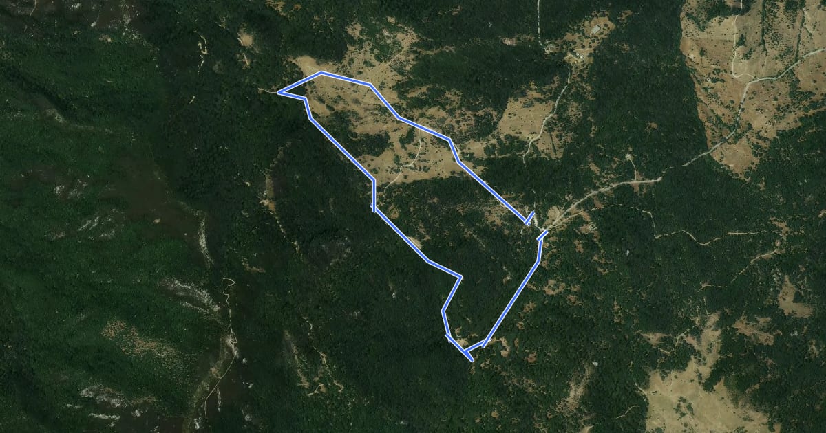 Маршрут Sendero La Laguna del Moral на спутниковом снимке