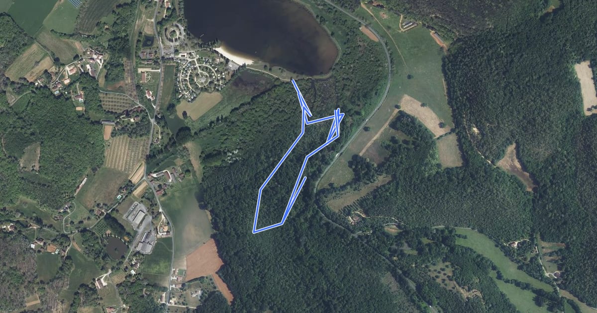 Маршрут Sentier d'interprétation des marais de Groléjac на спутниковом снимке