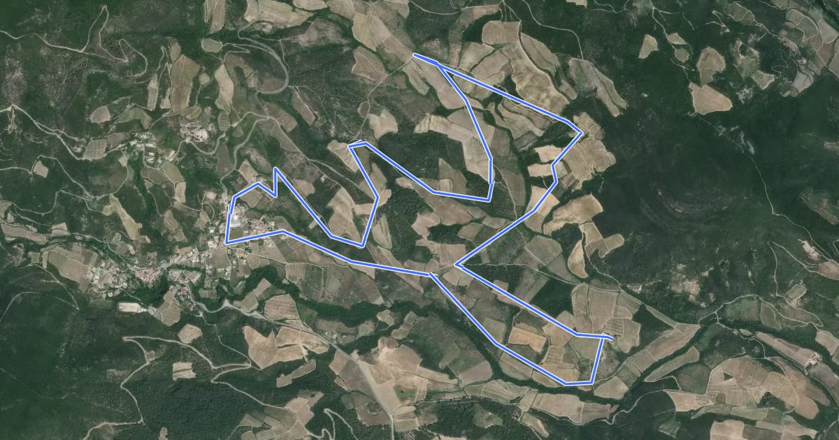 Маршрут Sentier de découverte на спутниковом снимке