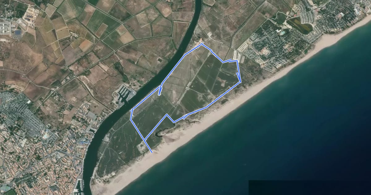 Маршрут Sentier de découverte des Orpellières на спутниковом снимке