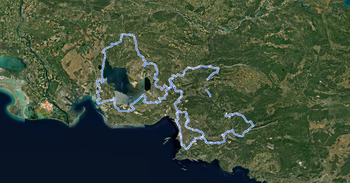 Маршрут Sentier de grande randonnée 2013 на спутниковом снимке