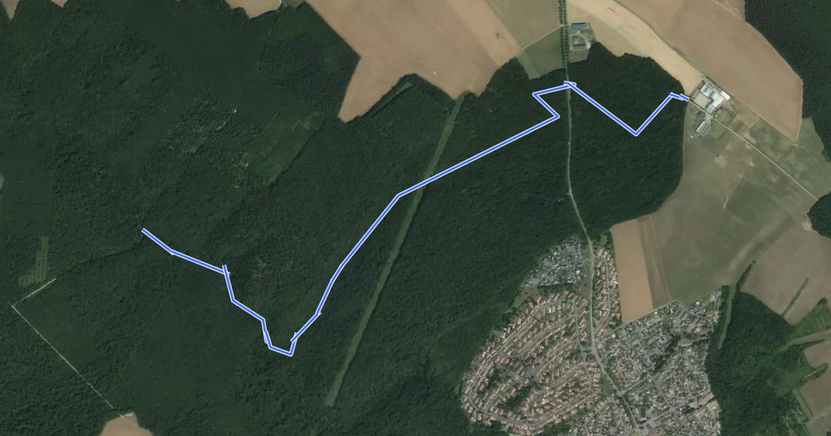 Маршрут Sentier de jonction (croix jaune) на спутниковом снимке