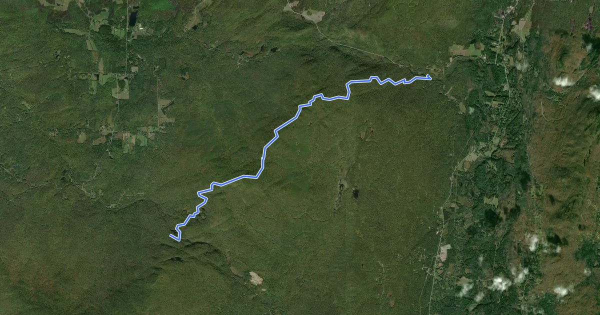Маршрут Sentier de l'Estrie, Mont Singer на спутниковом снимке