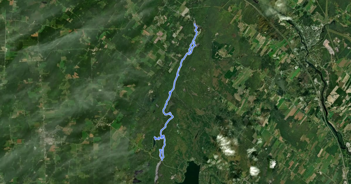 Маршрут Sentier de l'Estrie, Zone Kingsbruy на спутниковом снимке