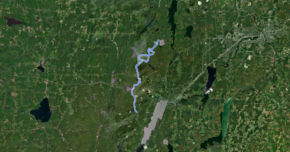Маршрут Sentier de l'Estrie, Zone Orford на спутниковом снимке