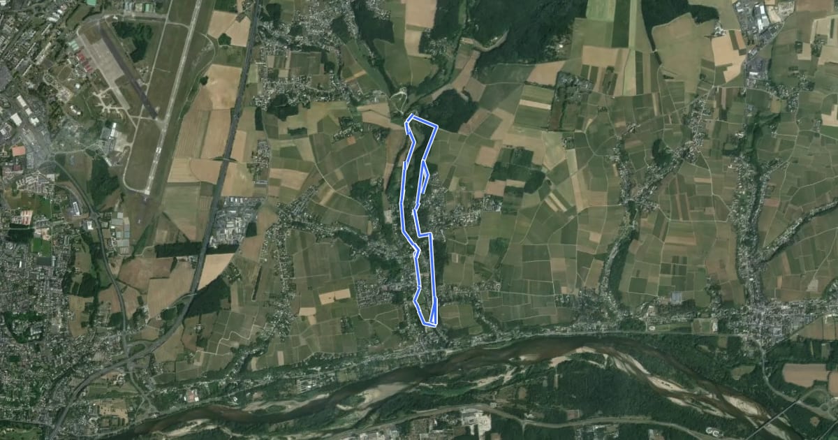 Маршрут Sentier de la Bédoire - Rochecorbon на спутниковом снимке