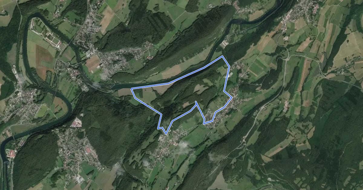 Маршрут Sentier de la Pierre de Vorges на спутниковом снимке