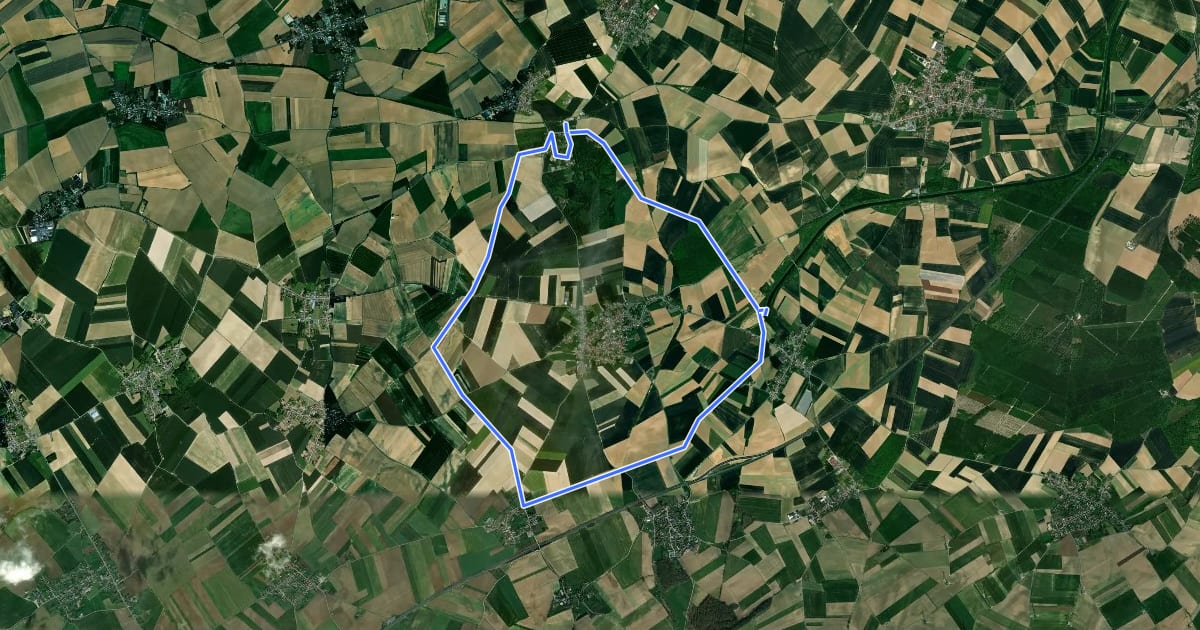 Маршрут Sentier des Anciens Chemins на спутниковом снимке