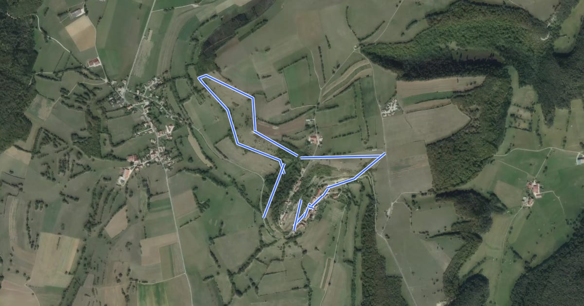 Маршрут Sentier des Coteaux de Belvoir на спутниковом снимке