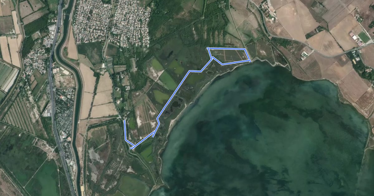 Маршрут Sentier des tamaris на спутниковом снимке