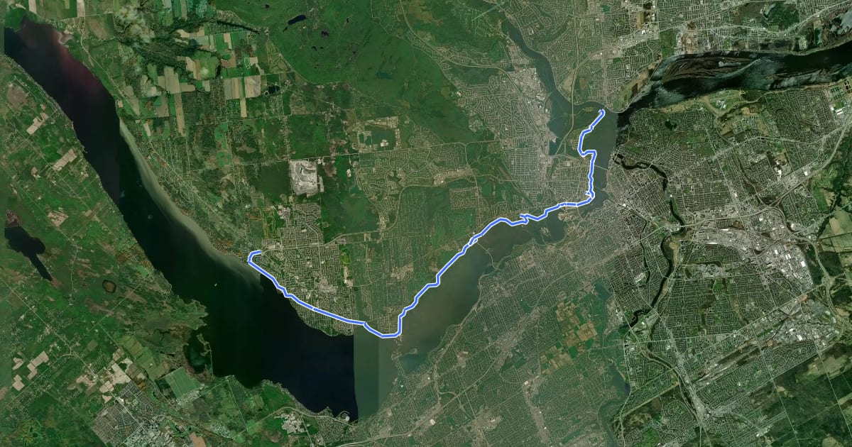 Маршрут Sentier des Voyageurs Pathway на спутниковом снимке