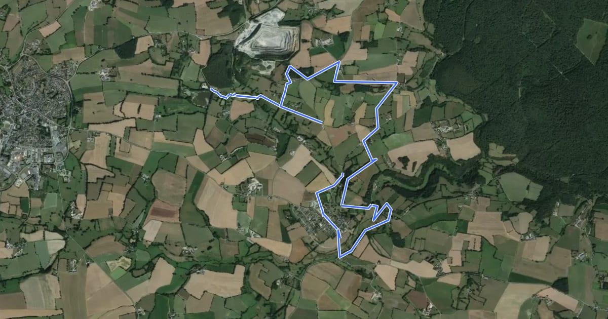 Маршрут Sentier du bocage au fil de l'eau - Circuit n°3 - Base VTT FFCT des Perles на спутниковом снимке