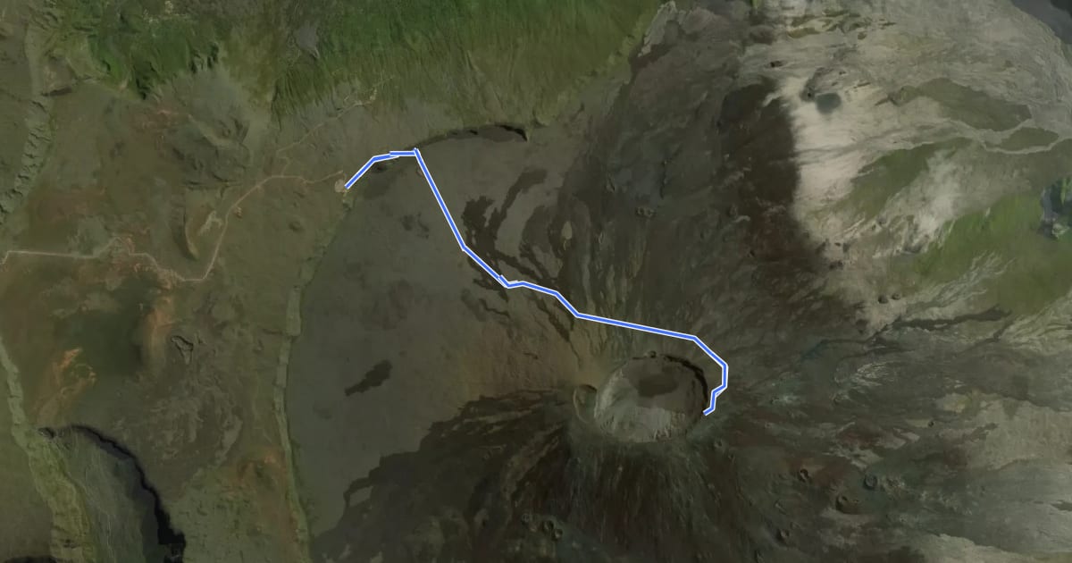 Маршрут Sentier du Cratère Dolomieu на спутниковом снимке