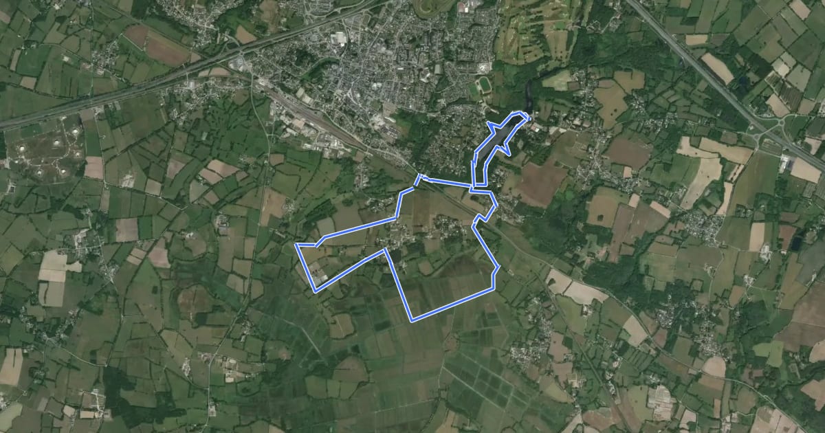 Маршрут Sentier du Marais du Fresnier на спутниковом снимке