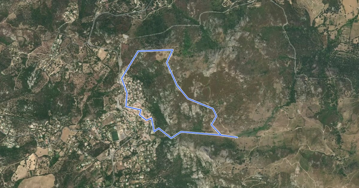 Маршрут Sentier du Patrimoine de Lumio на спутниковом снимке