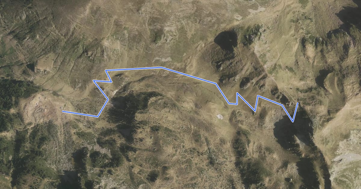 Маршрут Sentier du Refuge au Col de Larry PNP на спутниковом снимке
