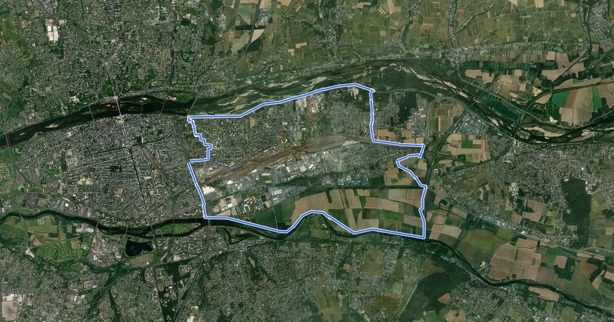 Маршрут Sentier entre Loire et Cher - Saint-Pierre-des-Corps на спутниковом снимке