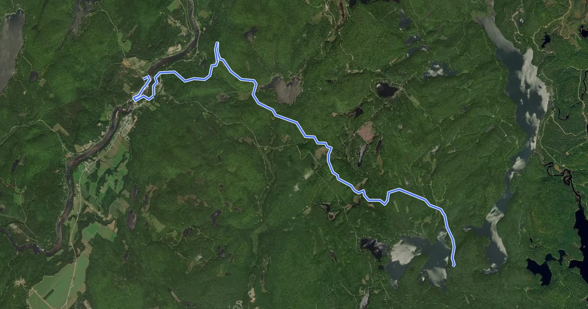 Маршрут Sentier Montauban на спутниковом снимке