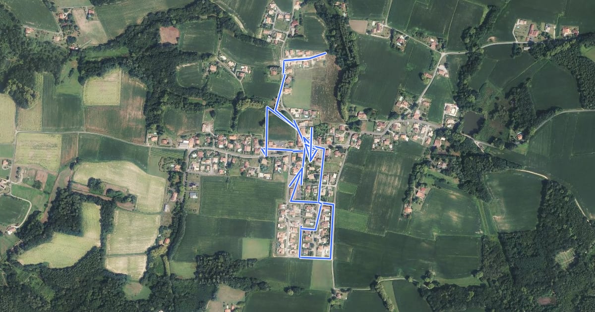 Маршрут Sentier Saveurs et Senteurs на спутниковом снимке