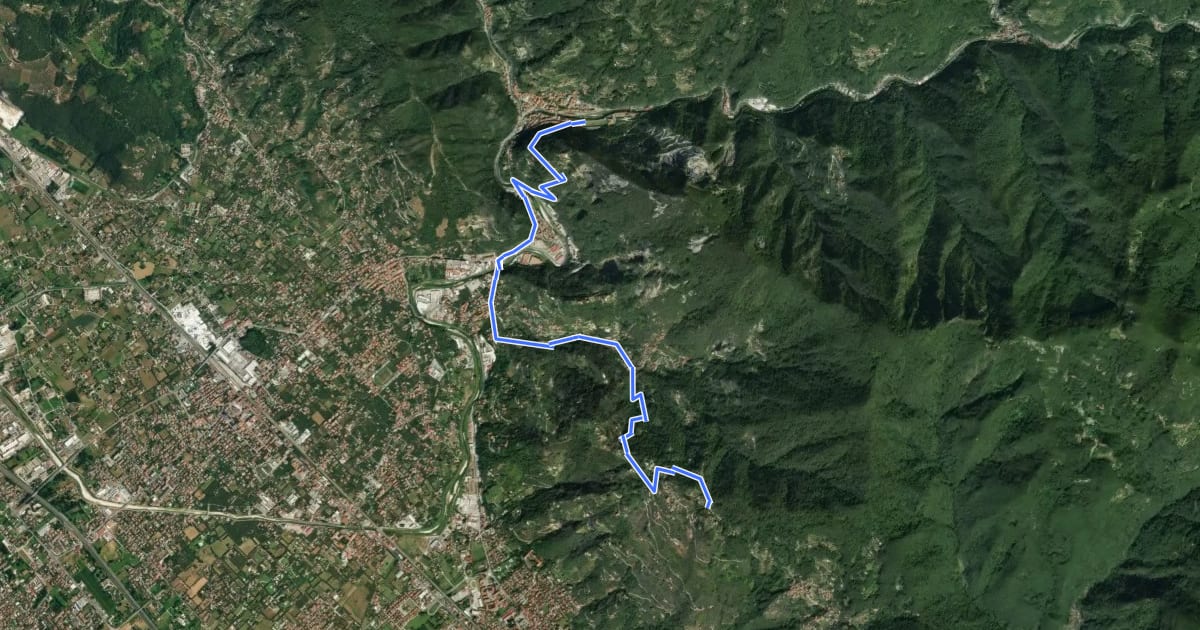 Маршрут Sentiero Alta Versilia - Tappa 12 на спутниковом снимке