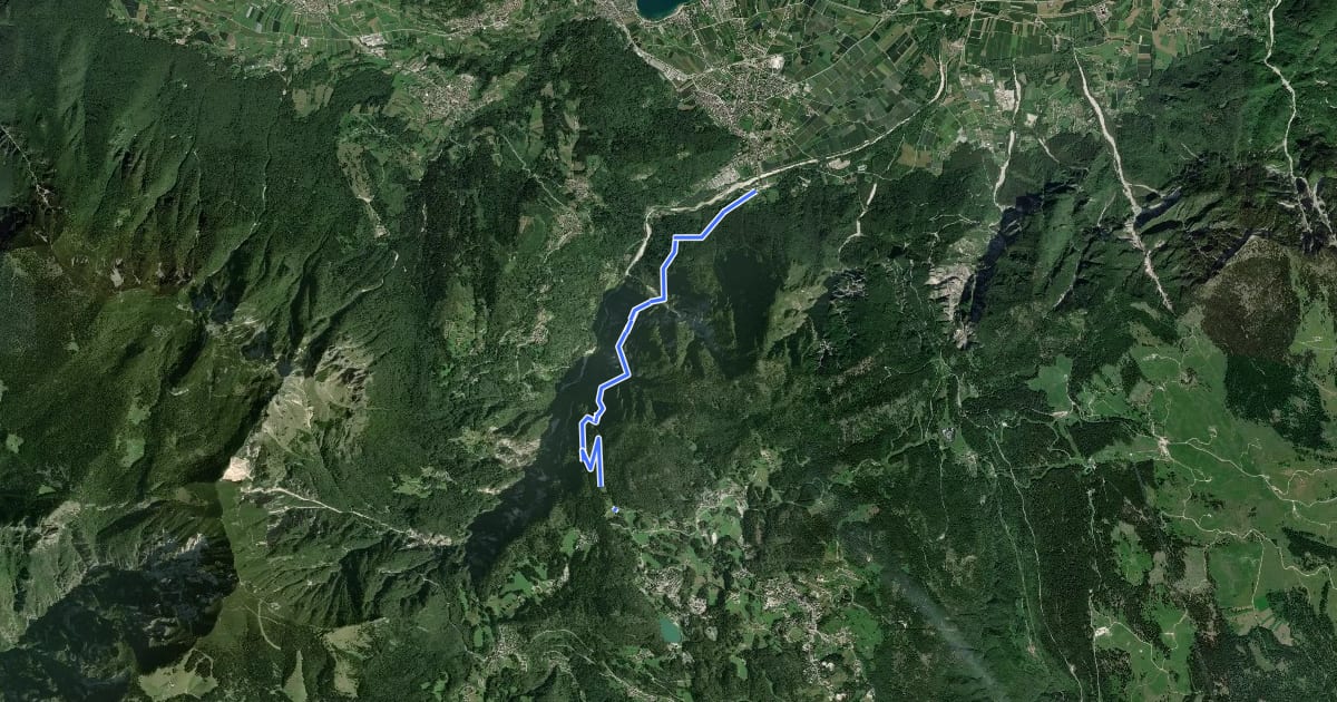 Маршрут Sentiero attrezzato della strada della Val Careta на спутниковом снимке