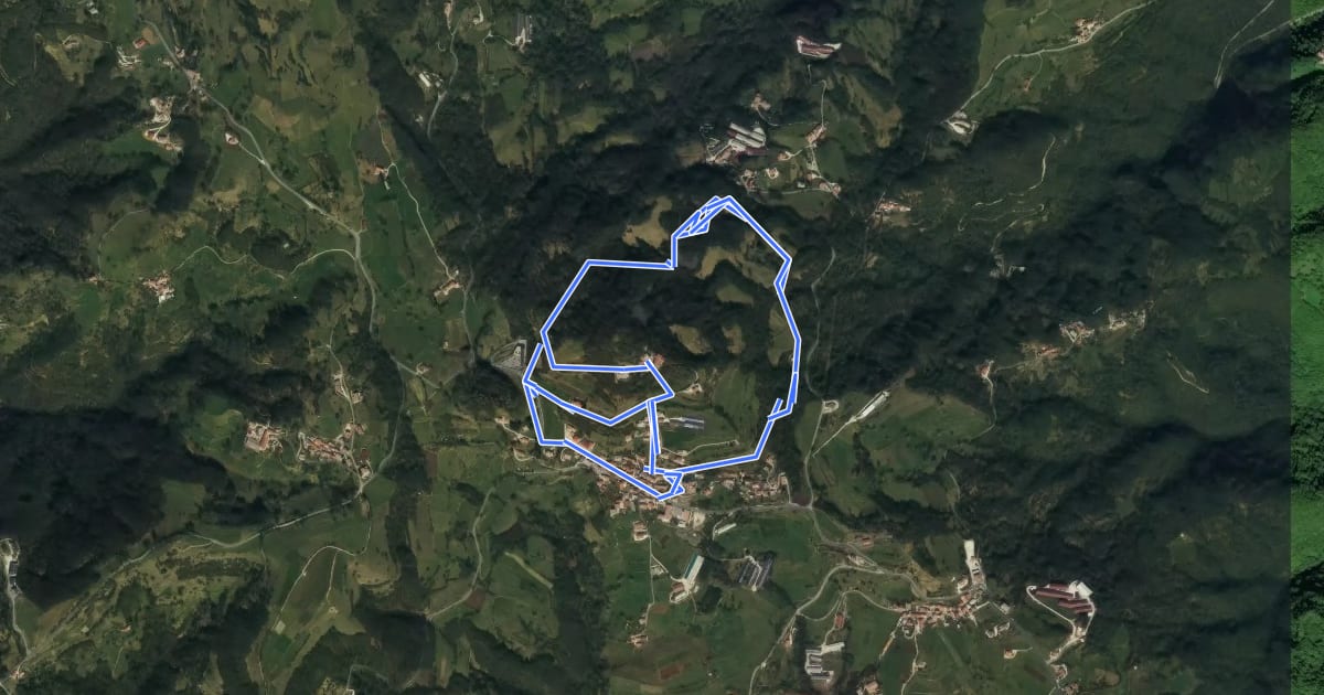 Маршрут Sentiero Blu - Giro del Monte Purga на спутниковом снимке