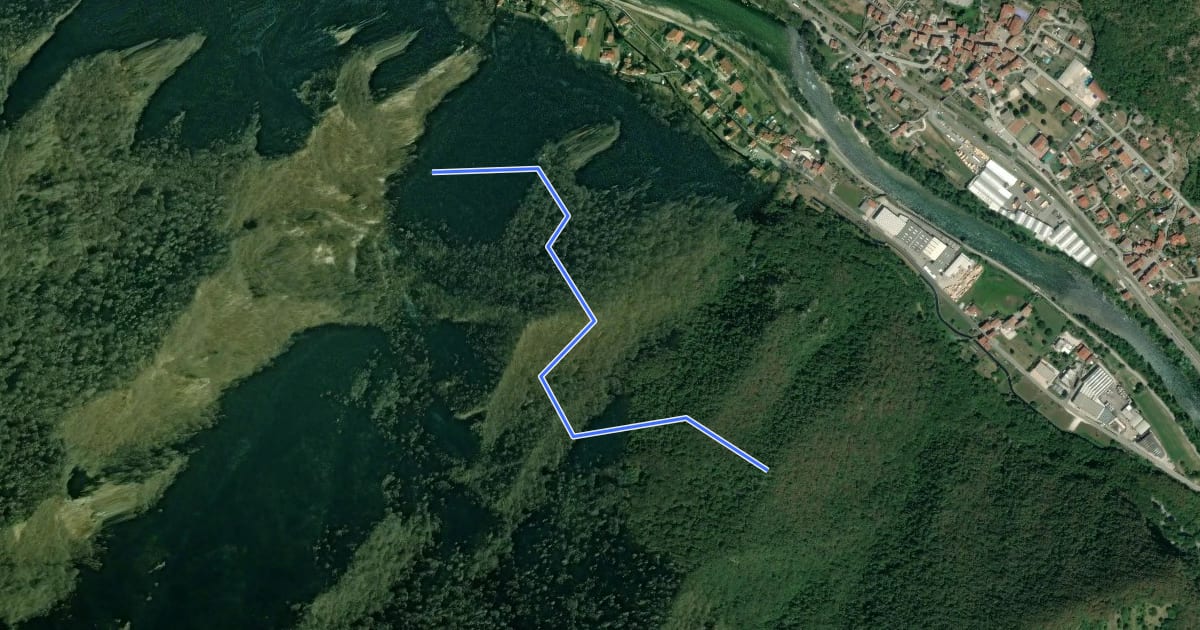 Маршрут Sentiero Castelmago на спутниковом снимке